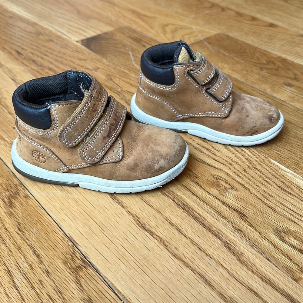 Timberland Tracks H&L boot for toddlers, size 6.5